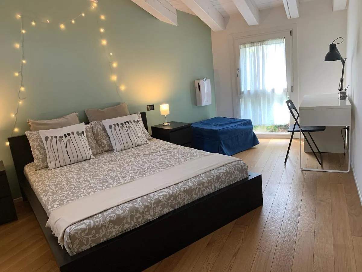 Clara'S Place Apartment Mestre